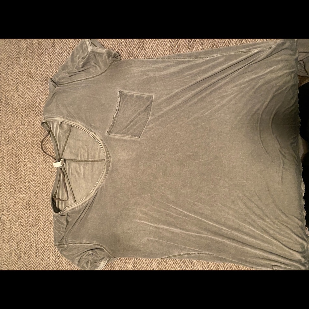 FREE PEOPLE SAGE GREEN T-SHIRT